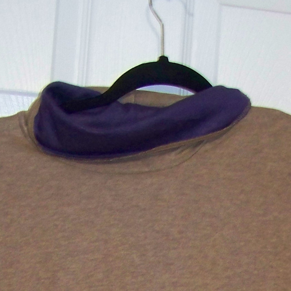 !!! 3 for $25 Turtle neck top - Picture 2 of 2